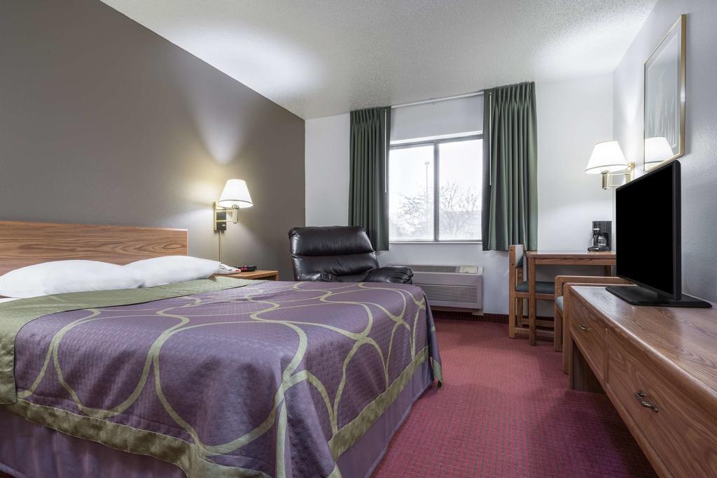 Super 8 By Wyndham Fond Du Lac Kültér fotó